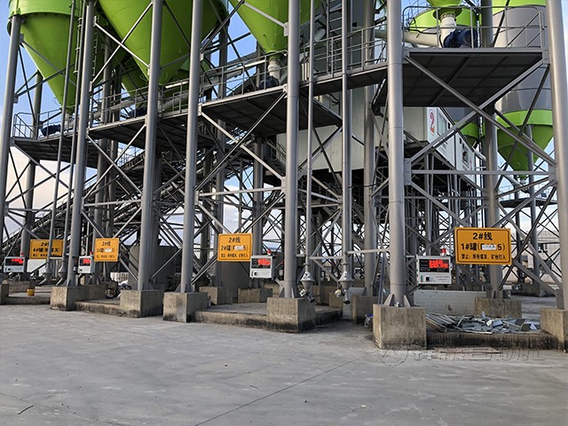 06.jpg